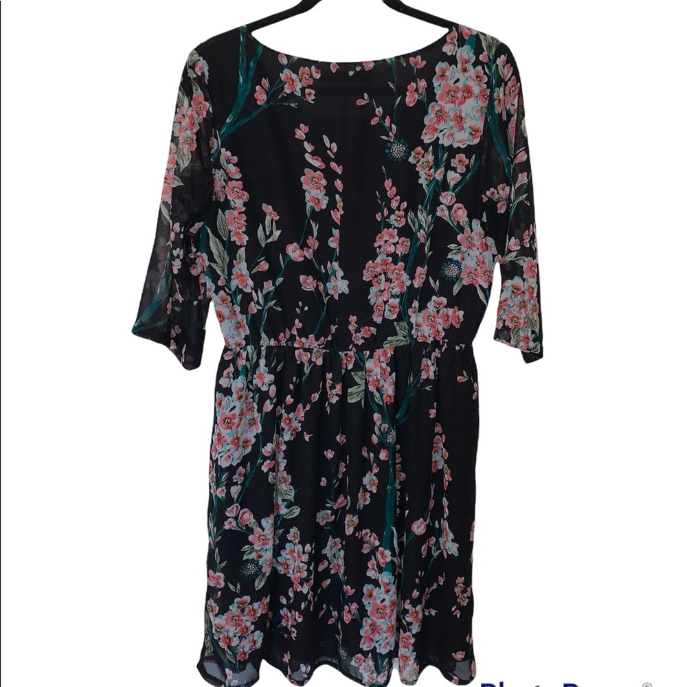 Allegra K Black Floral Dress, Like New, Cinched Waist, ¾ Sleeves, Size L
